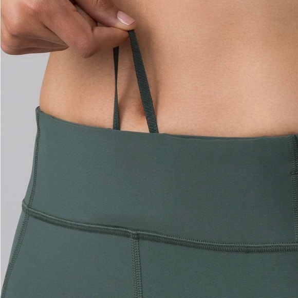 RARE EUC 💚 Lululemon Tight Stuff Tight II Dark Forest - Picture 7 of 11